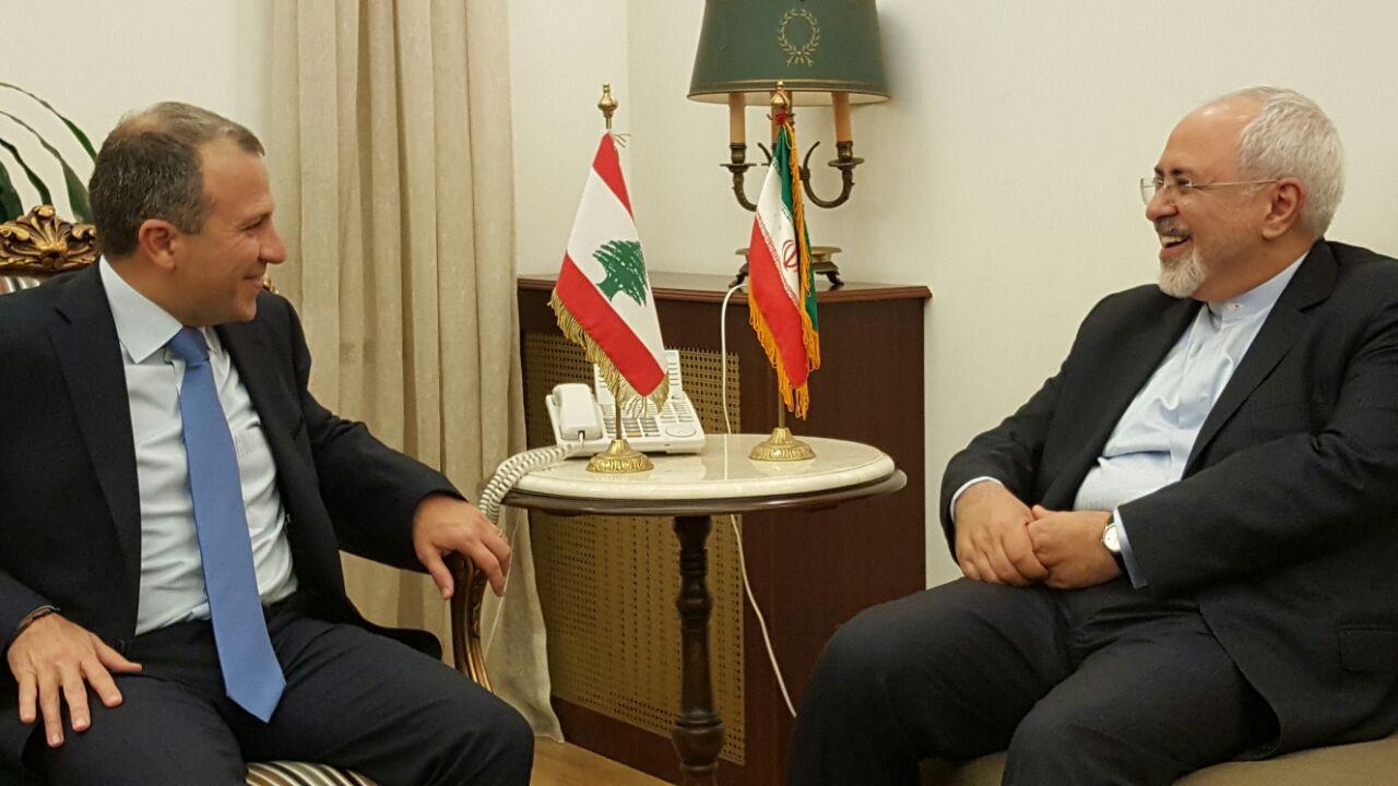 ظريف يؤكد ان ايران ولبنان تواجهان تحديات مشتركة ويحذر من الخطر الصهيوني على المنطقة