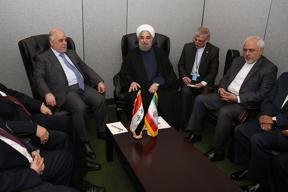 الرئيس روحاني يلتقي رئيس الوزراء العراقي حيدر العبادي