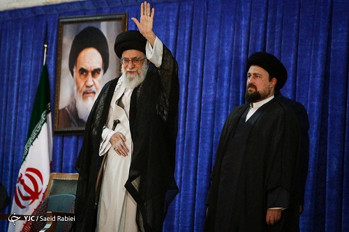 قائد الثورة الإسلامية : سر انتصار حركة الإمام الراحل أنها اعتمدت على الشباب