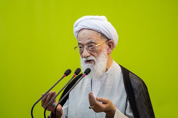 خطيب جمعة طهران ينتقد صمت الدول الاسلامية حيال فلسطين واليمن