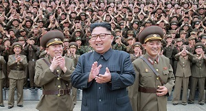 زعيم كوريا الشمالية يوعز ببدء محادثات فتح الخط الساخن مع كوريا الجنوبية