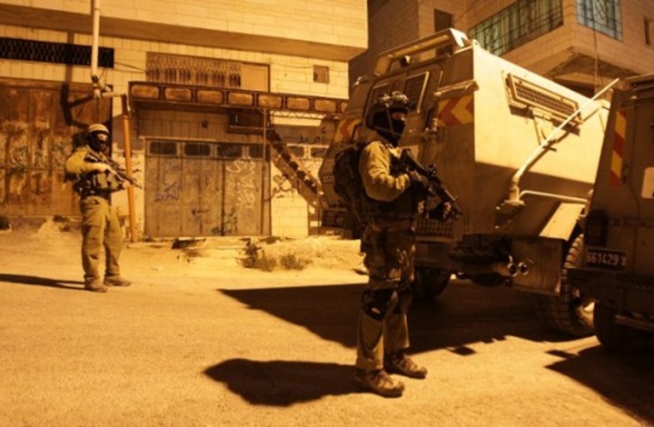 حملة اعتقالات ومصادرة أموال في الضفة الغربية المحتلة
