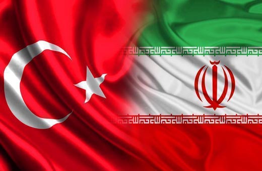 رجال الأعمال في إيران وتركيا يناقشون تطوير العلاقات التجارية