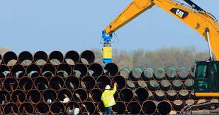 Keystone oil pipeline leaks in South Dakota, as Nebraska weighs XL