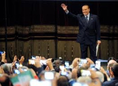 Berlusconi suggests Italian general could be next prime minister