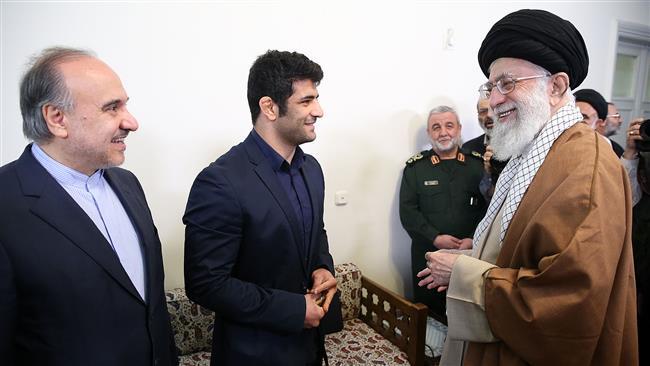 Ayatollah Khamenei praises Iranian wrestler’s 'sacrifice, sportsmanship'