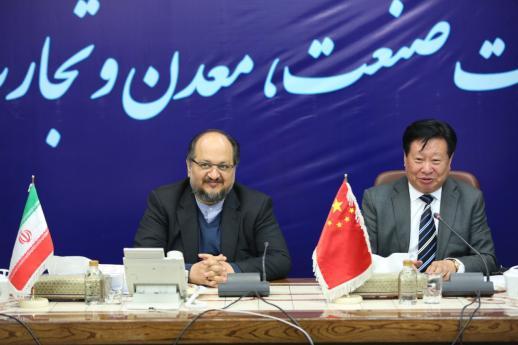 Iran calls for boosting economic exchanges with China to $60 bln
