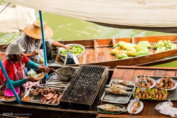 Floating markets in Asian countries