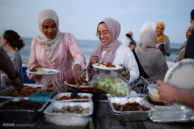 Eid al-Fitr across the world