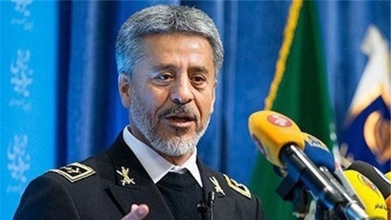 Rear Admiral Sayyari: Iranian experts make all defence and military systems