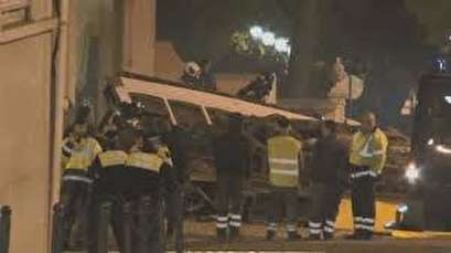Portugal: 28 injured as Lisbon tram derails, flips over