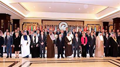 Kuwait City hosts 2nd day of fund-raising conference for Iraq reconstruction
