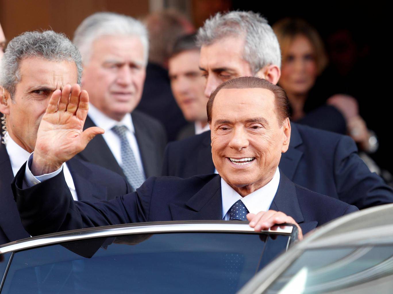Berlusconi's plans to deport 600,000 migrants impossible, take 15 years, say experts