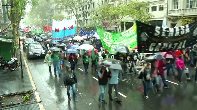 Protests, uncertainty in Argentina over IMF deal