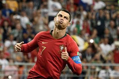 Messi and Ronaldo take centre stage as World Cup enters knockouts
