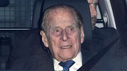 Britain's Prince Philip gives up license after crash
