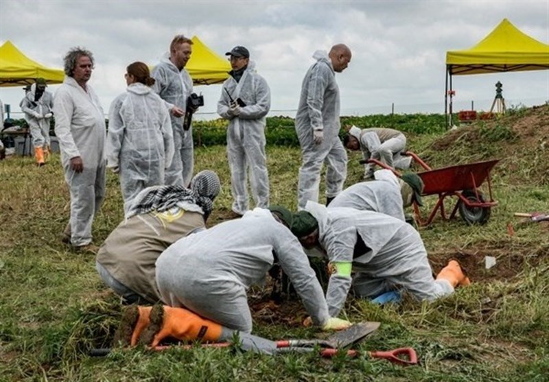 Iraq begins exhuming mass grave in Sinjar region