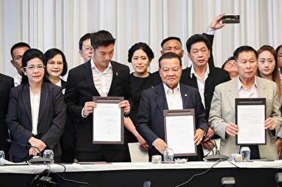 Thailand's opposition parties form alliance, demands junta step aside