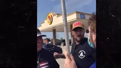 Texas man accused of punch amid Trump argument turns self in