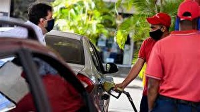 Venezuela starts gradual fuel supply nationwide