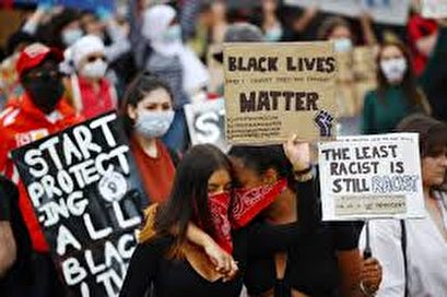 Black Lives Matter protests in London condemn British racism as well as racism in the US