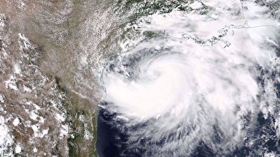 Hurricane Hanna batters Texas coast