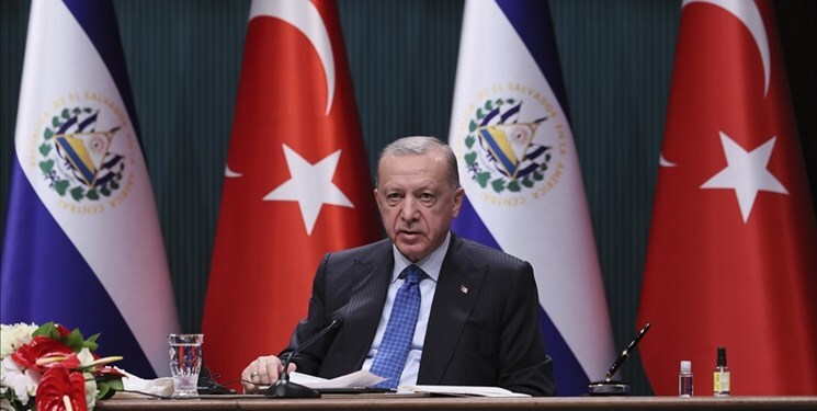 Turkey's emphasis on peaceful resolution of tensions between Russia and the West