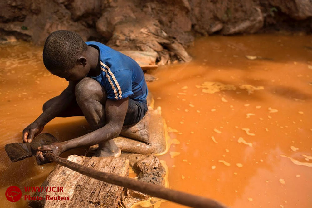 کارگاه استخراج طلا در آفریقا 1