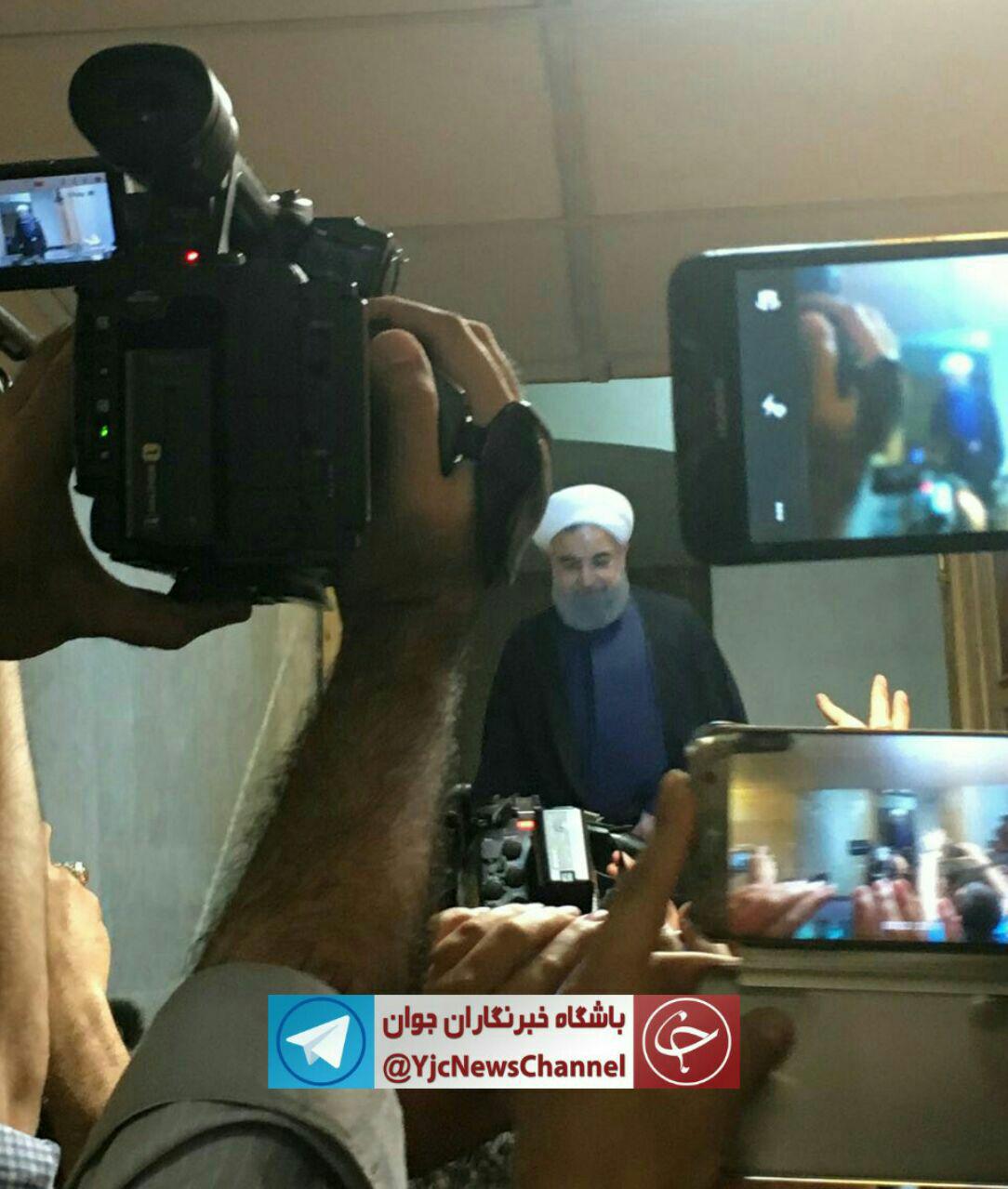 ثبت نام روحانی برای انتخابات ریاست جمهوری/ کواکبیان: به قیافه من نمی‌خورد که نامزد پوششی باشم/ ثبت نام 863 داوطلب از ابتدا تاکنون