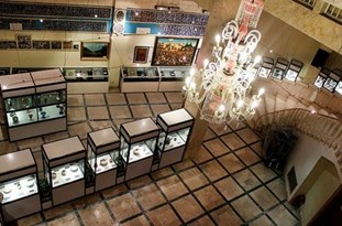 موزه آستان فاطمی و گنجینه‌ای عظیم در قلب شهر قم