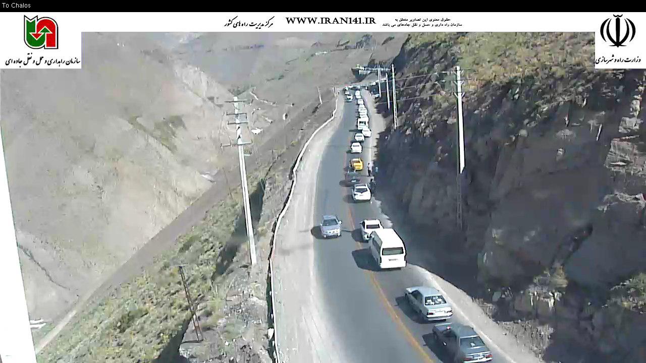ترافیک در آزاد راه تهران-کرج و محورهای شمالی کشور سنگین است