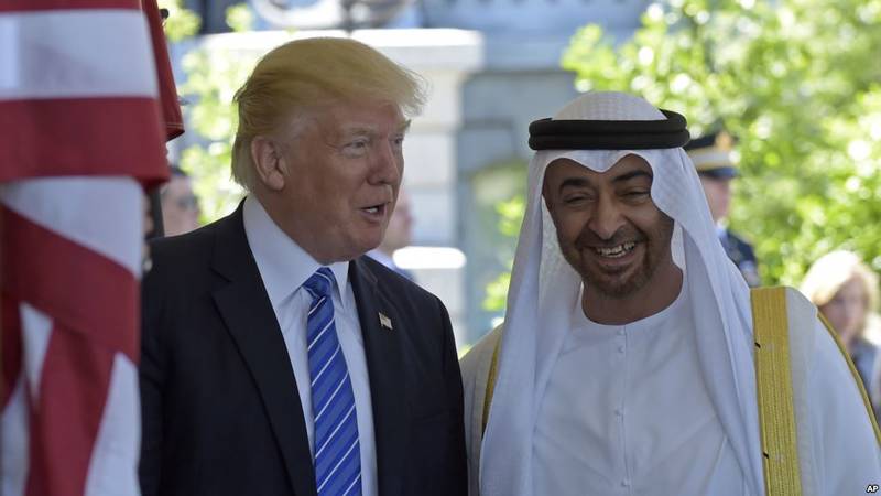 جنگ محرمانه اماراتی‌ - سعودی‌ برای تصاحب رهبری جهان عرب/ سنگ تمام امارات برای به دست آوردن دل آمریکا و اسرائیل/ «بن زاید» زیر پای «بن سلمان» را خالی خواهد کرد؟