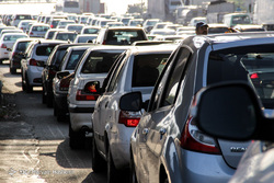 ترافیک سنگین اتوبان تهران - کرج