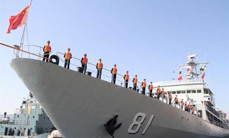 سفن حربية صينية تجوب مياه دول فی الخلیج الفارسی للمرة الأولى منذ 2010