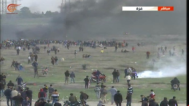 جمعة الغضب 888 إصابة و4 شهداء في الضفة وغزة بالغاز السام والرصاص الحي