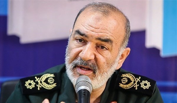 نائب القائد العام للحرس الثوري: الشعب الايراني احبط في 30 ديسمبر الفتنة بوعيه وإيمانه