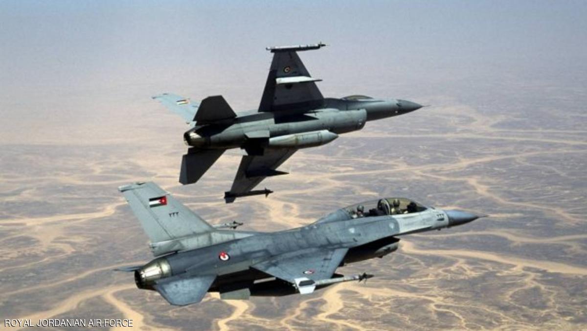 لأول مرة.. غارات أردنية على مواقع لداعش جنوبي سوريا