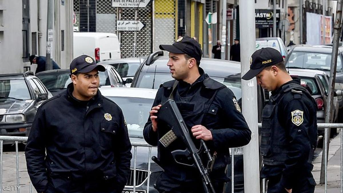 تونس.. مقتل إرهابي وآخر يفجر نفسه بعملية في سيدي بوزيد