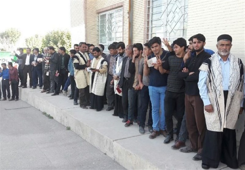 إقبال كثيف على صناديق الاقتراع للانتخابات الرئاسية الايرانية