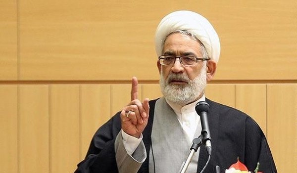 المدعي العام الايراني يصدر أمرا خاصاً بمتابعة حادث ناقلة النفط سانجي