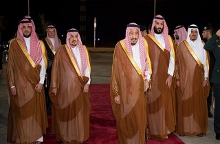 الملك السعودي يبدأ جولة داخلية غير مسبوقة في خضم أزمة قضية خاشقجي