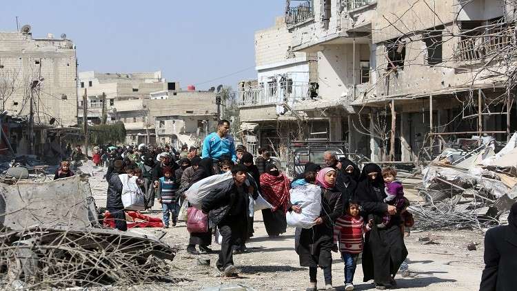 مركز المصالحة: خروج أكثر من 68 ألف مدني من الغوطة الشرقية