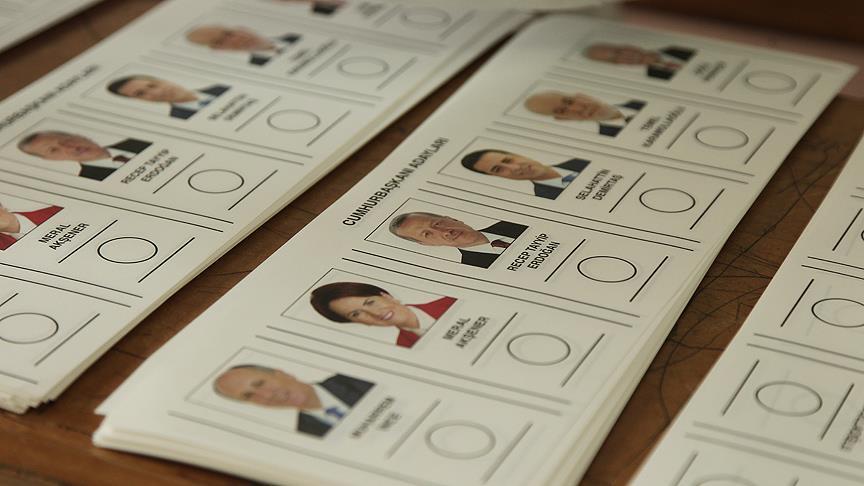 انطلاق عملية الاقتراع في الانتخابات الرئاسية والبرلمانية بتركيا