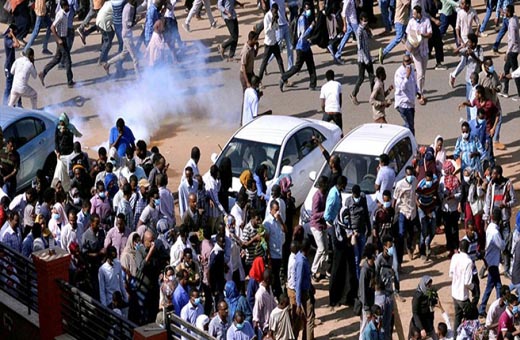 فصيلان جديدان في السودان يعلنون الإضراب العام