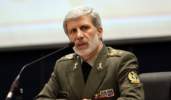 وزير الدفاع: استعداد امریكا غير المشروط للتفاوض مع ايران كذب وخداع