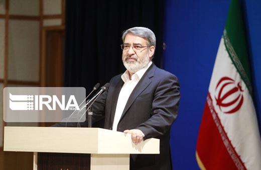 وزير الداخلية: الحرب الاقتصادية الامريكية تخل بالاجراءات الانسانية الايرانية