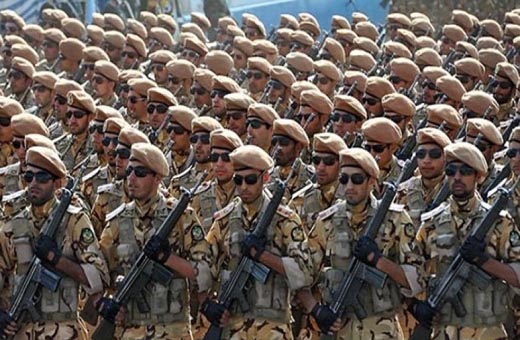 جيش ايران لا يسعى للحرب لكنه يجيد الدفاع بامتياز