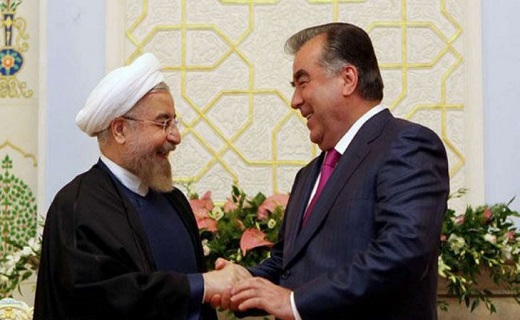 الرئيس الطاجيكي يهنئ روحاني بعيد الأضحى المبارك