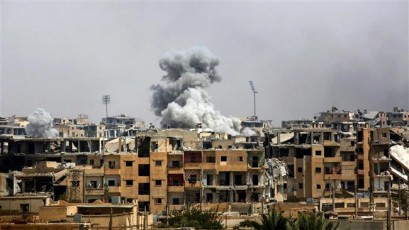 Fresh US-led airstrikes leave 15 Syrian civilians dead in Raqqah