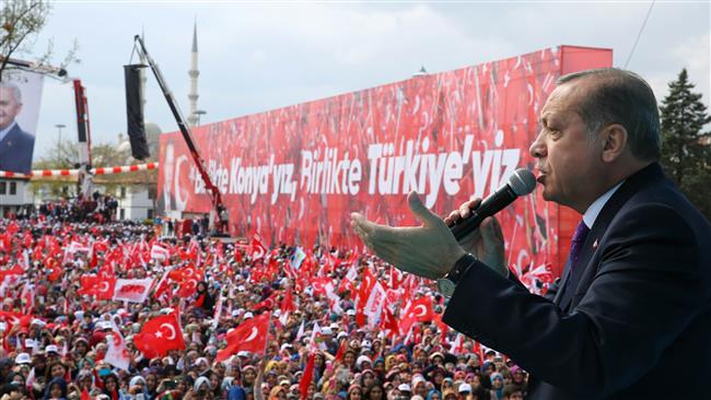 Turkey's Erdogan denounces OSCE report on referendum campaign atmosphere